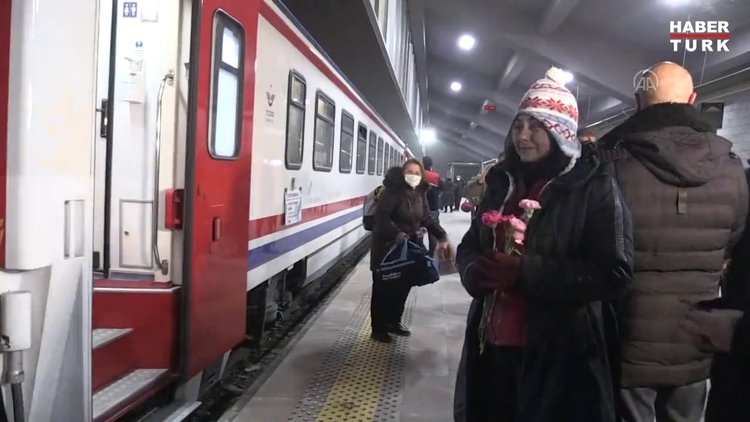 "Turistik Doğu Ekspresi" Kars'a ulaştı