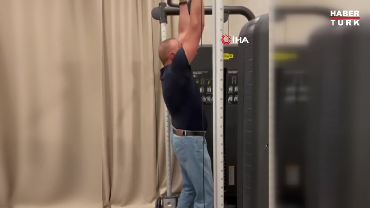 Azerbaycan Cumhurbaşkanı Aliyev, 60'ıncı yaş günüde 15 barfiks çekti