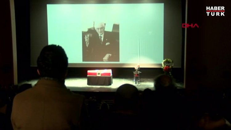 Prof. Dr. Alaeddin Yavaşca son yolculuğuna uğurlanıyor - 1