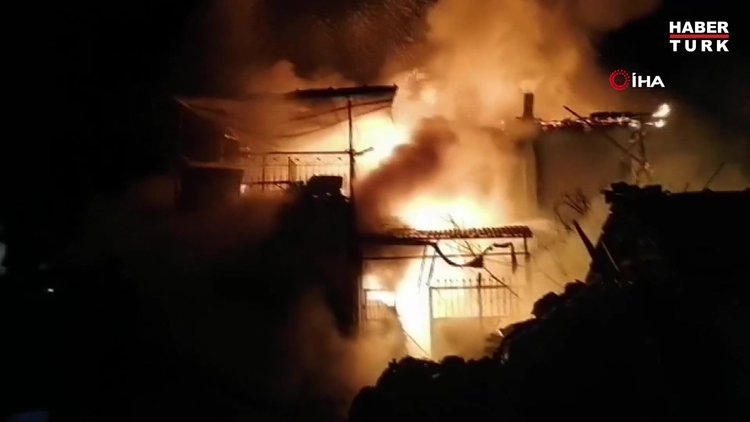 Eşini alevlerden kurtardı kendi yanarak can verdi