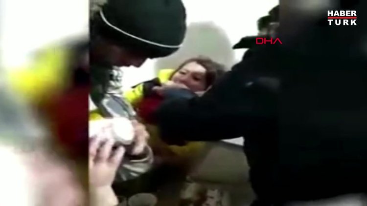 İran sınırında Afgan kadın soğuktan hayatını kaybetti
