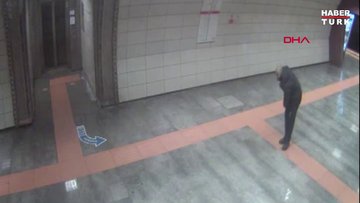 Metrodaki bıçaklı saldırgandan yeni görüntüler