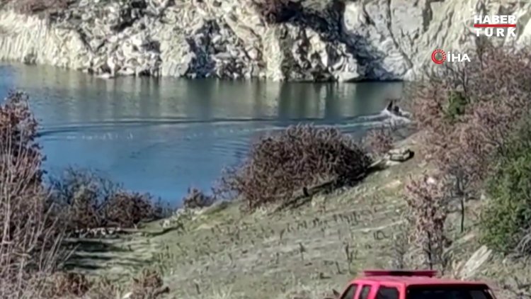 Kayıp avcıyı arama çalışmalarına yeniden başlandı...Avcının yanından ayrılmayan ve kayıp olduğunu ortaya çıkaran köpeği duygusal anlar yaşattı