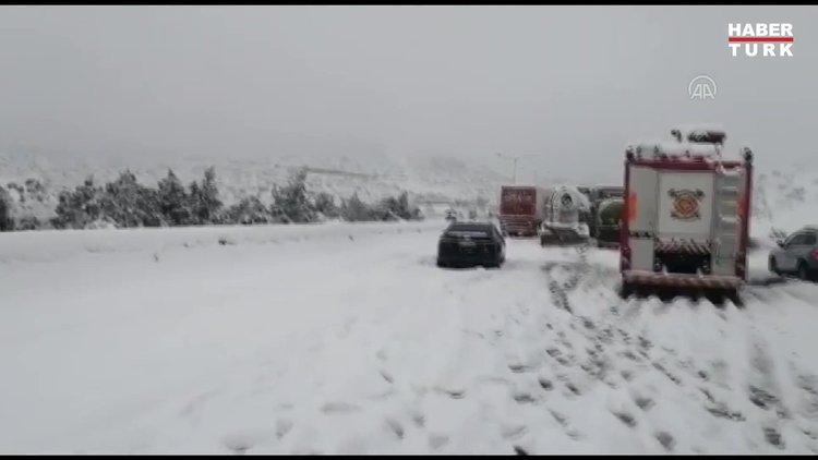 Gaziantep’te ulaşıma kar engeli