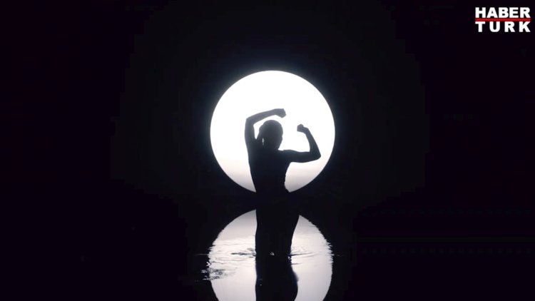 Atiye: Klipte siyah beyaz olmasının Ying - Yang ile ilgisi yok