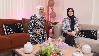 Gamze Turan ve Zeynep Varoğlu, 35 yaşında, 9 yıllık evli Emel Domatezci’nin gününü yorumladı.