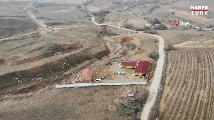 Yoğun talep üzerine tavuk çiftliği kurdu, şimdi paraya para demiyor
