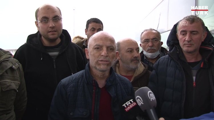 Yunanistan'da yangın çıkan feribottaki Türk vatandaşları Türkiyeye getirildi