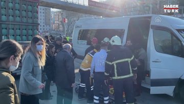 Okul servisi park halindeki TIR'a çarptı, 1 kişi öldü, 13 kişi yaralandı