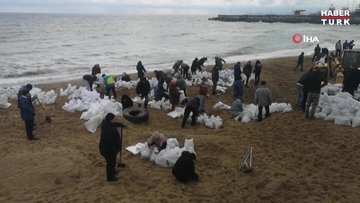 Odessa halkı Rus çıkarmasına karşı sahildeki hazırlığını sürdürüyor