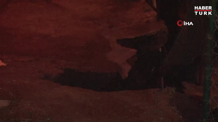 Beşiktaş'ta istinat duvarı evin üstüne çöktü