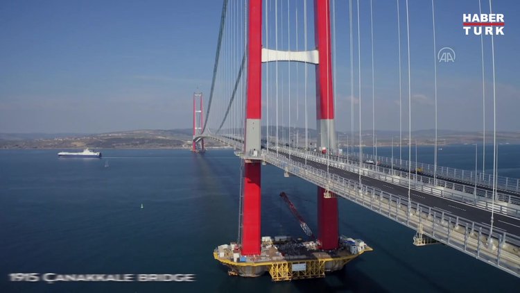 Kenan Sofuoğlu ve Toprak Razgatlıoğlu 1915 Çanakkale Köprüsü'nde