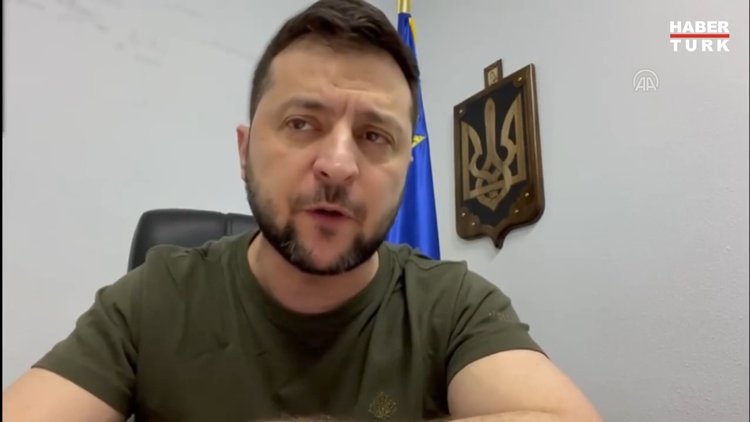 Zelenskiy: Türkiye'de yüz yüze görüşme için bir fırsat ve ihtiyaç var