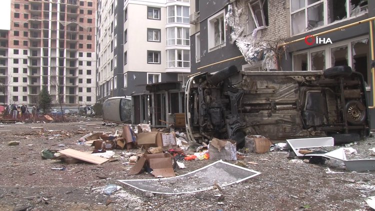 Rus güçlerinin çekildiği Bucha'daki yıkım görüntülendi