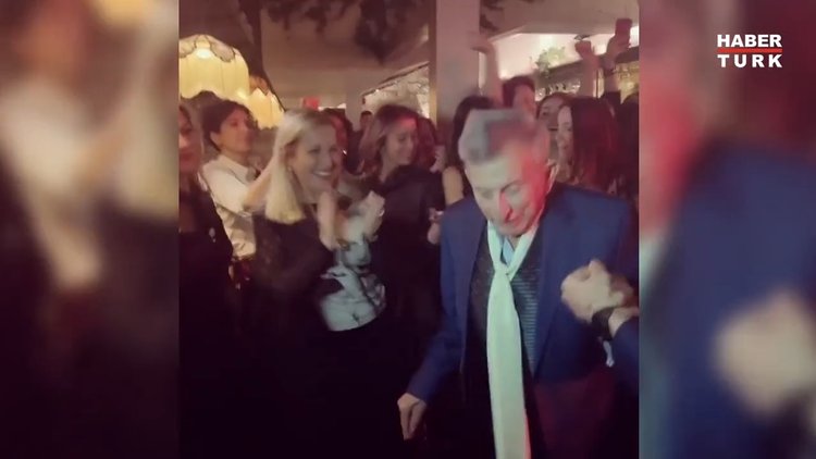 Haldun Dormen, 94. yaşını dans ederek kutladı