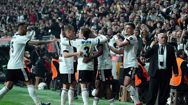 Beşiktaş - Alanyaspor maçının kareleri