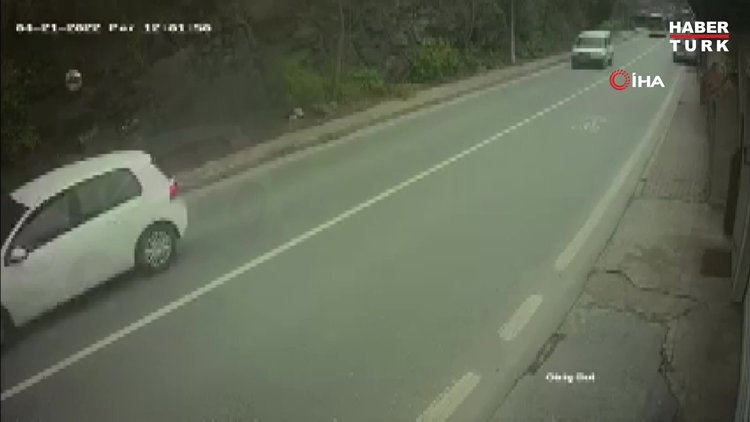 Beykoz’da İETT otobüsünün kayalıklara daldığı kaza kamerada