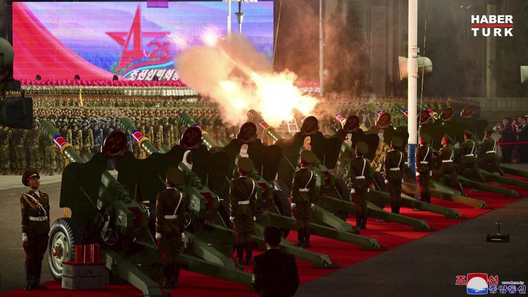 Kuzey Kore lideri Kim'den nükleer güçlerini geliştirme sözü!