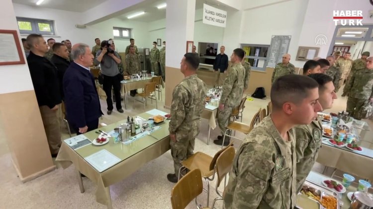 Cumhurbaşkanı Erdoğan, "hudut kartalları"na seslendi