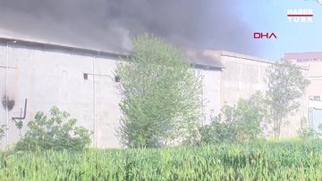 Arnavutköy'de fabrikada yangın!