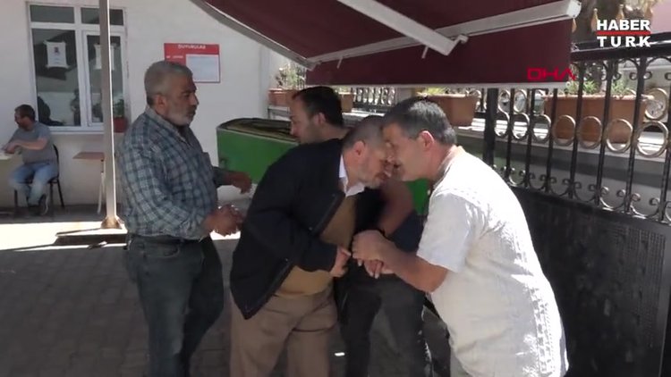 Eskişehirde cam silerken düşerek ölen genç kızın cenazesi toprağa verildi