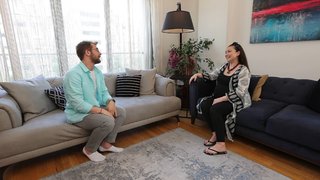 Tahsin Şef, Erenköy’de Nihan Akın’ın evine konuk oldu. Mutfaktaki malzemelerle perde pilavı, yeşil elma cacığı, nevzine tatlısı yaptı. ...