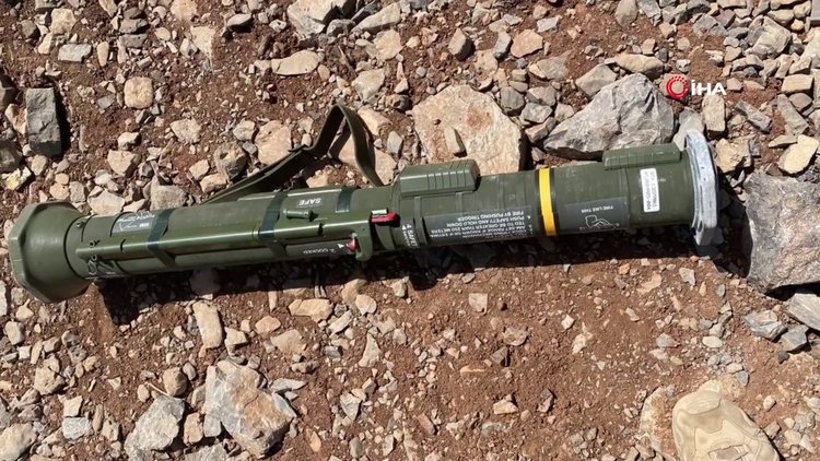 Teröristlerin kullandığı mağaradan İsveç yapımı silah çıktı