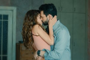 ''Nereye gidersem gideyim sana hep döneceğim, söz...''