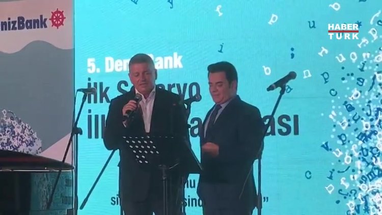 Yapımcı Cemal Okan ile Denizbank CEO'su Hakan Ateş, 'Memleketim'i seslendirdi