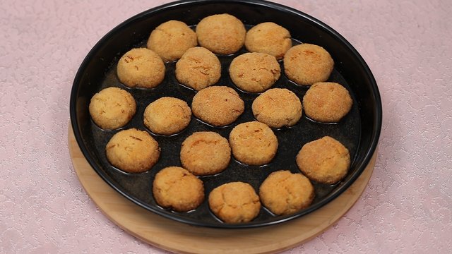 Şerbeti kaynatılmayan şerbetli tatlı tarifi!