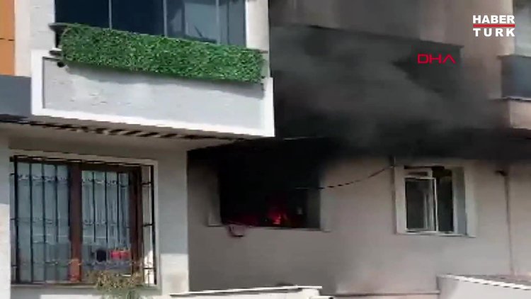 Avcılar'da çakmala oyun oynayan çocuk  dubleks evi yaktı