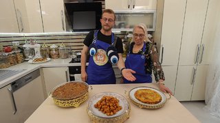 Tahsin Şef, Avcılar’da Nalan Zorzaman’ın evine konuk oldu.