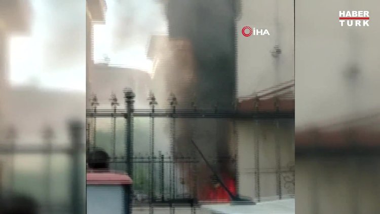 Ümraniye'de binayı alevler sardı, komşular kovalarla su taşıdı