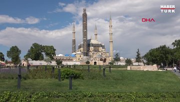 Selimiye Camisi, çalınan çinileri bekliyor