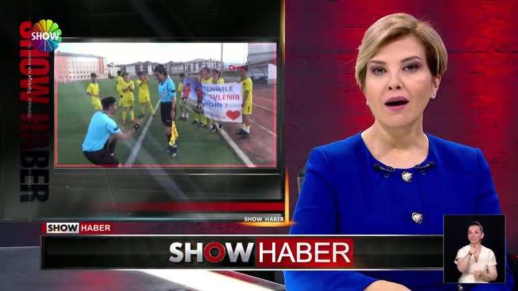 Sahada evlilik teklif etti!