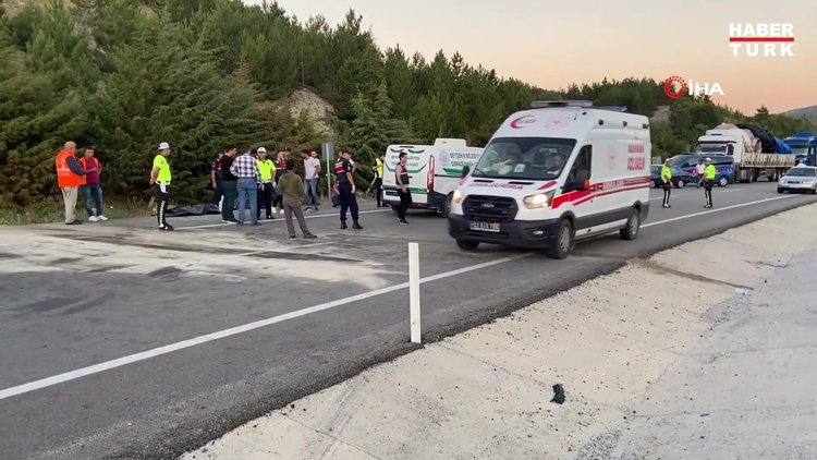 Konya'da feci kaza: 5 ölü, 4 yaralı