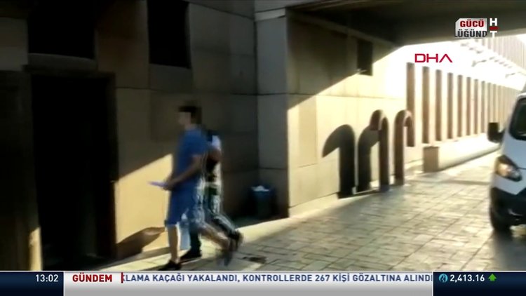 Hasta yakını çalışanı darp etti