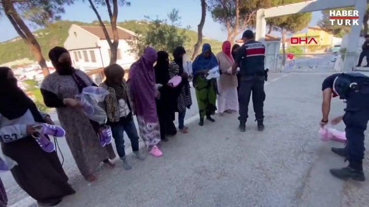 İzmir'de 447 kaçak göçmen yakalandı