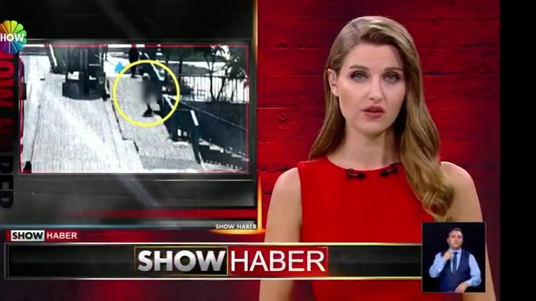 Üst geçit sapığı!