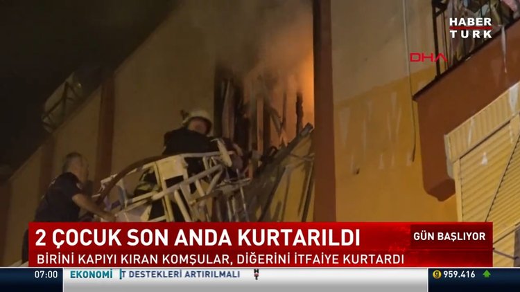 Evde çıkan yangında can pazarı yaşandı; 2 çocuk son anda kurtarıldı