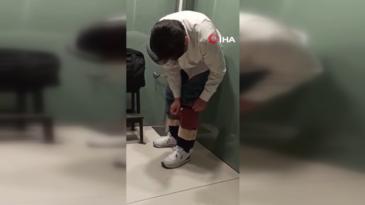 Dubai'den gelen yolcunun pantolonundan 50 adet cep telefonu çıktı