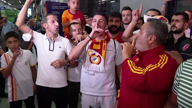 Galatasaray'ın yeni transferi Leo Dubois İstanbul'a geldi