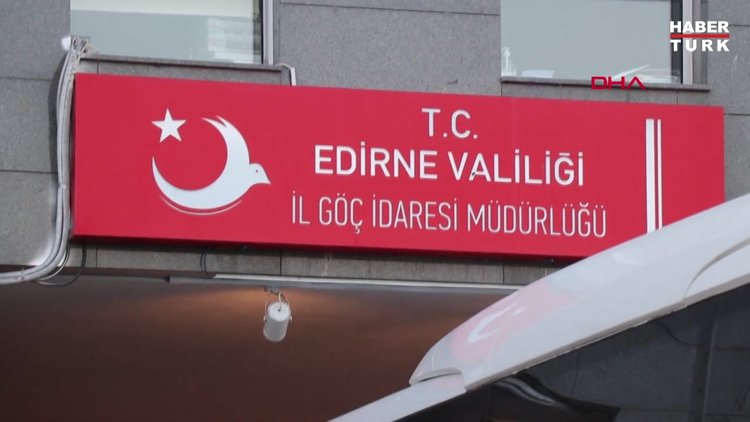 Edirne ve Kırklareli'den 542 kaçak Afgan, ülkelerine gönderildi