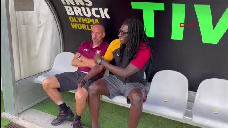 De Sanctis ve Franck Ribery, Galatasaraylı oyuncularla bir araya geldi