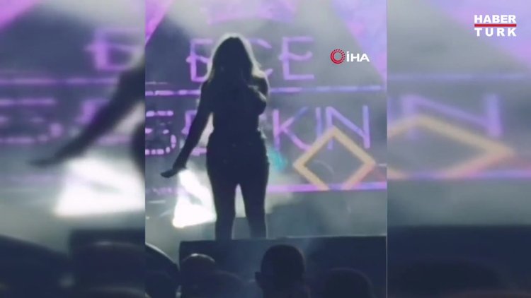 Ece Seçkin'e sahnede telefonlu saldırı: Eğer kolumu kaldırmasaydım...