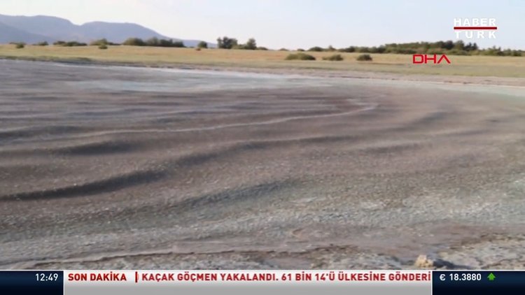 Burdur gölü'nün rengi değişti