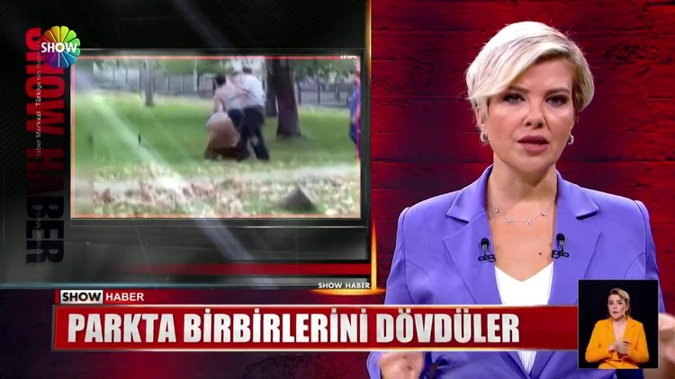 Parkta birbirlerini dövdüler