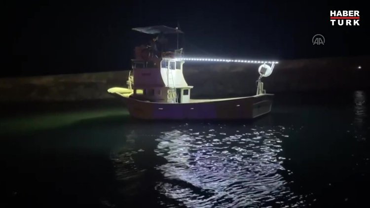 Kızı dalgalar arasında kaldı! Onu kurtardı kendi öldü!