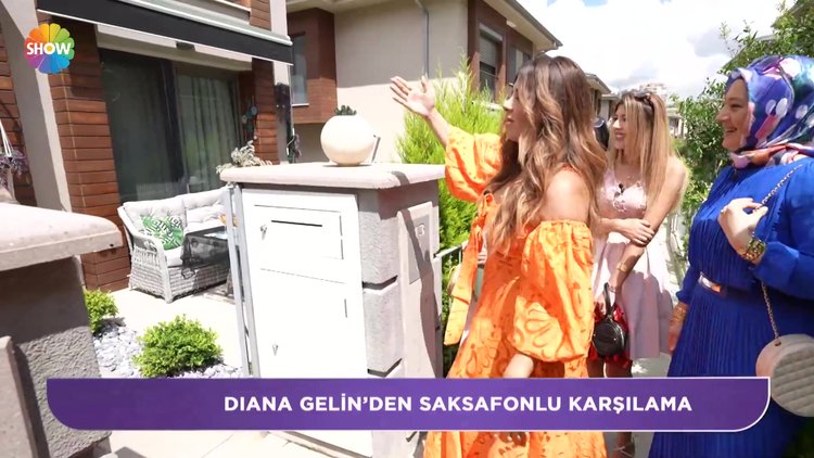 Ukraynalı Diana gelinden saksafonlu karşılama!