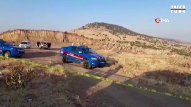 Boş arazide 2 kadına ait cansız beden bulundu
